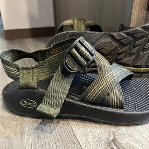 Mens Classic Chaco Sandals Size 7 Green